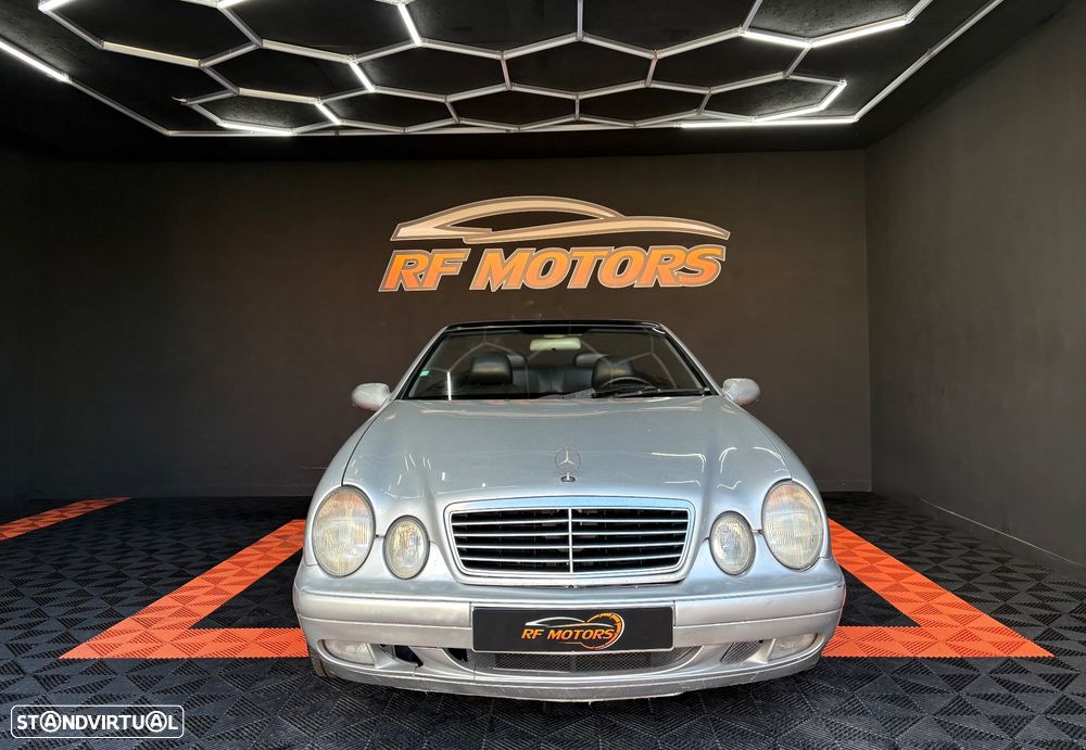 Mercedes-Benz CLK 230 - 2