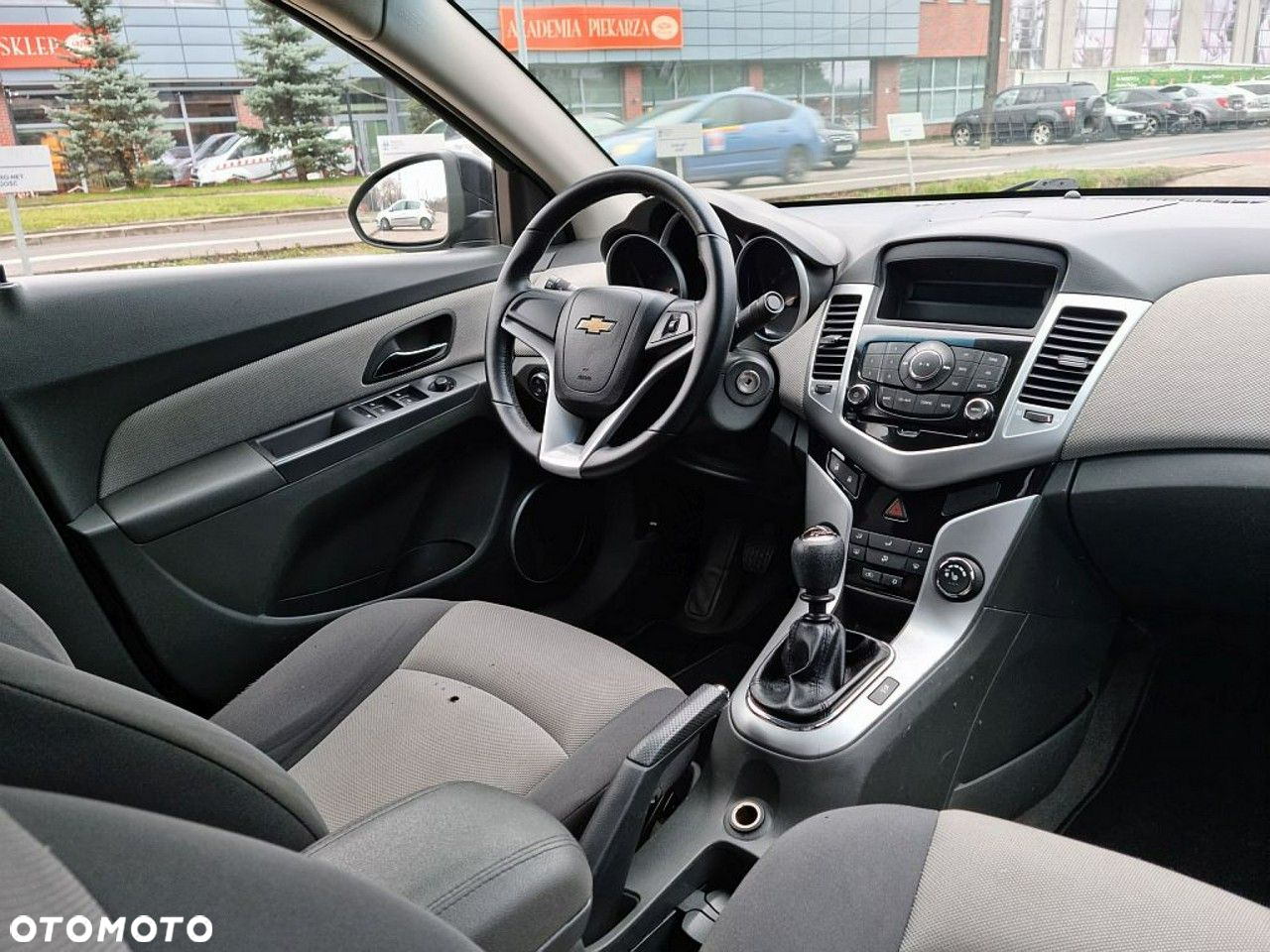 Chevrolet Cruze 1.6 LS - 7