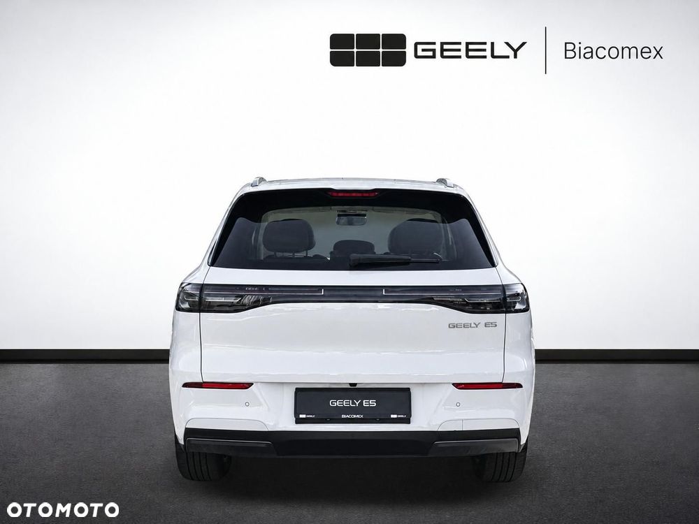 Geely EX5 - 5