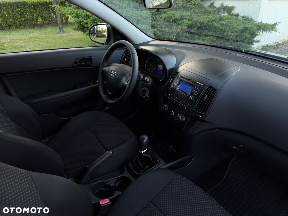 Hyundai i30 1.4 FIFA WM Edition - 7