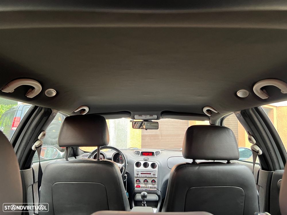 Alfa Romeo 156 Sportwagon 1.9 JTD 16V Progression - 4