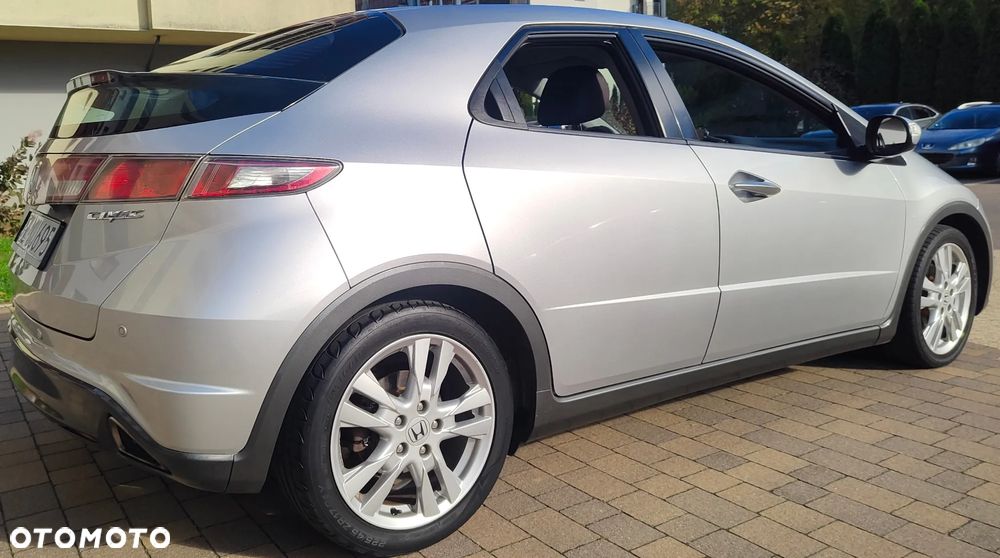 Honda Civic 1.8 Sport - 6