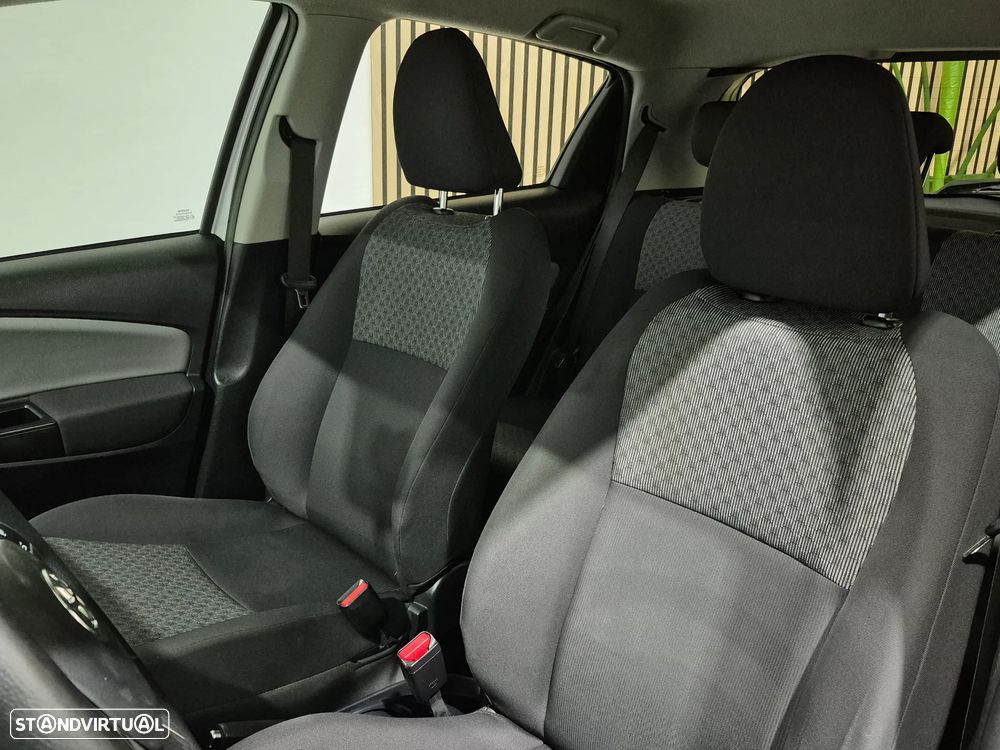 Toyota Yaris 1.4 D-4D Comfort+P.Style - 18