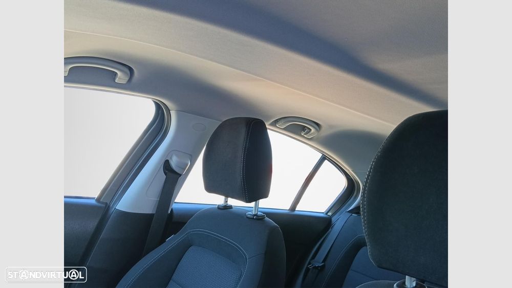 Fiat Tipo 1.3 M-Jet Lounge Tech - 17