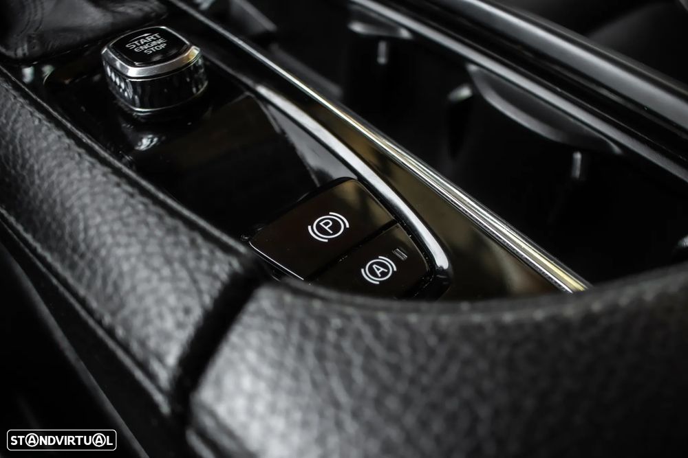 Volvo XC 90 D4 Geartronic Momentum - 21