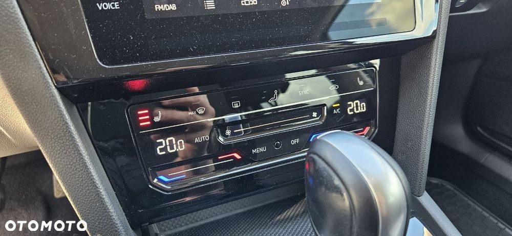 Volkswagen Passat Variant 2.0 TSI Business DSG - 21