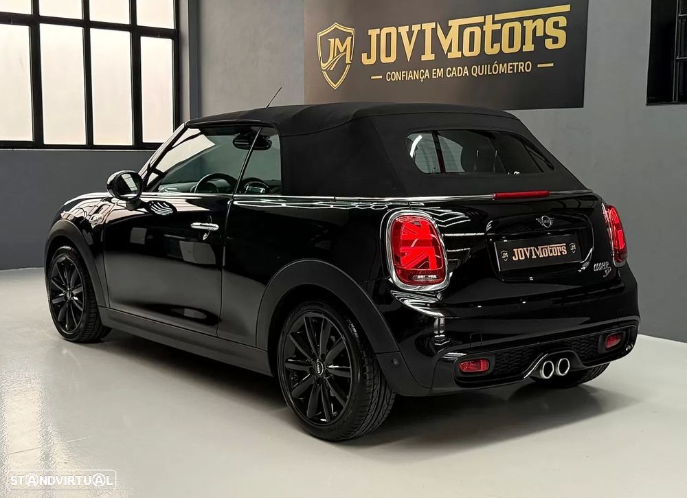 MINI Cabrio Cooper SD Auto - 16