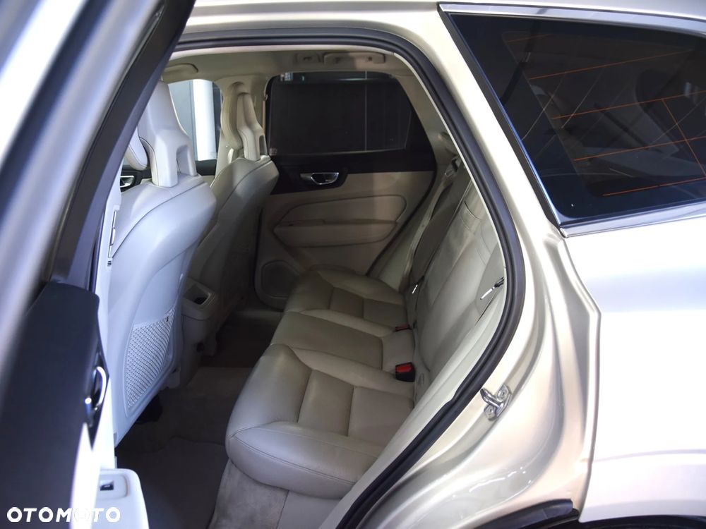 Volvo XC 60 D4 AWD Inscription - 8