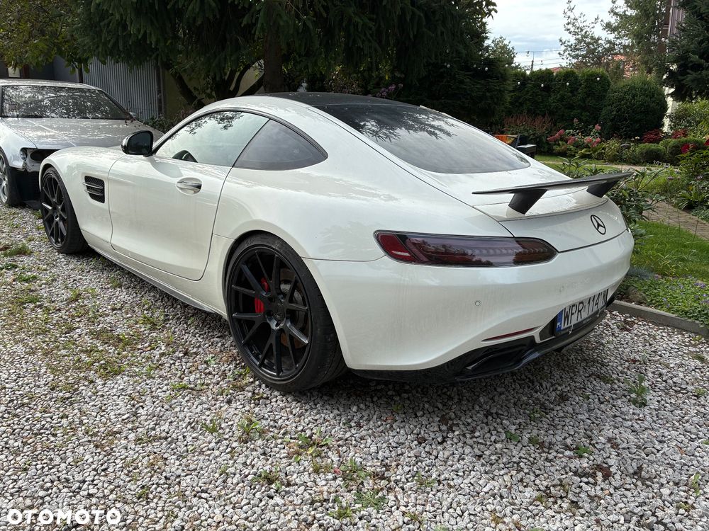 Mercedes-Benz AMG GT R - 2