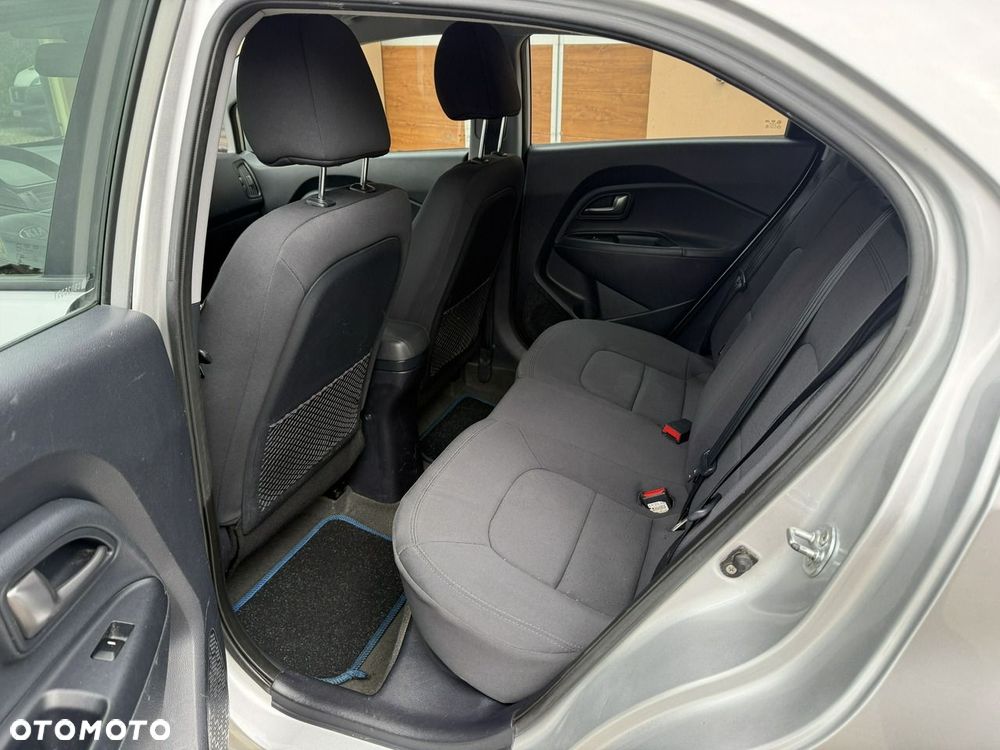 Kia Rio 1.2 Edition 7 - 20