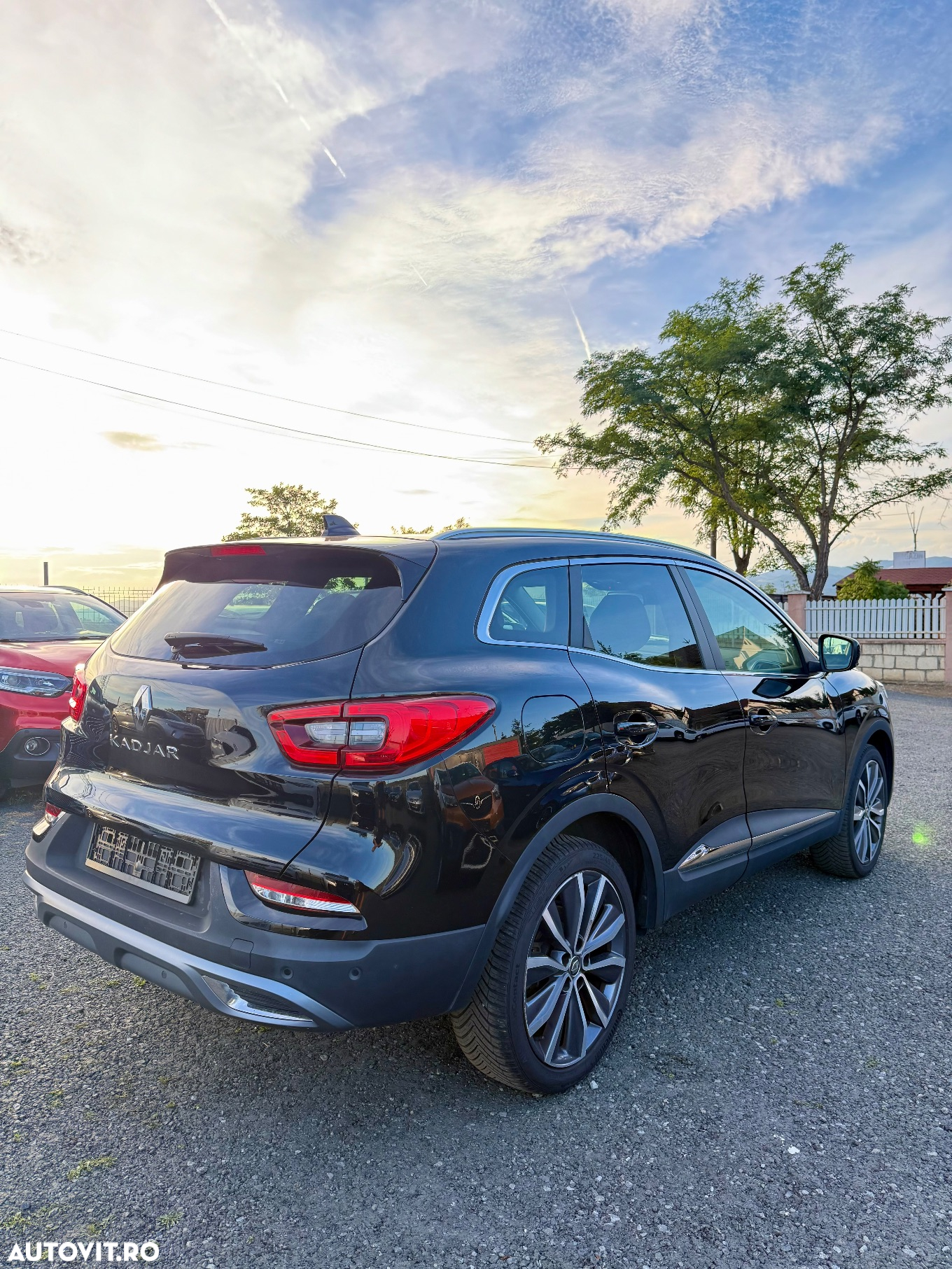 Renault Kadjar TCe 140 GPF LIMITED - 4