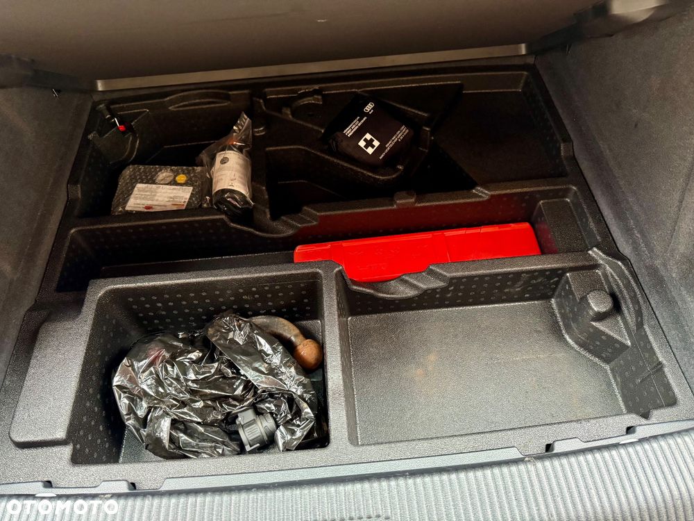 Audi Q3 2.0 TDI Design - 10