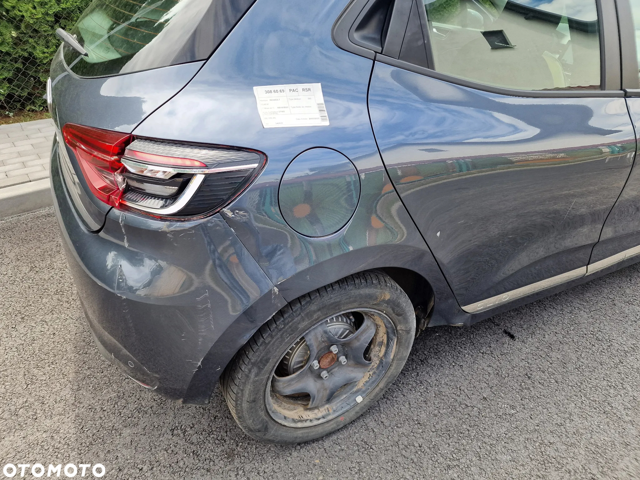 Renault Clio BLUE dCi 100 EVOLUTION - 30