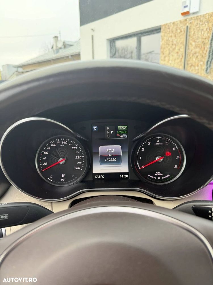 Mercedes-Benz C - 13