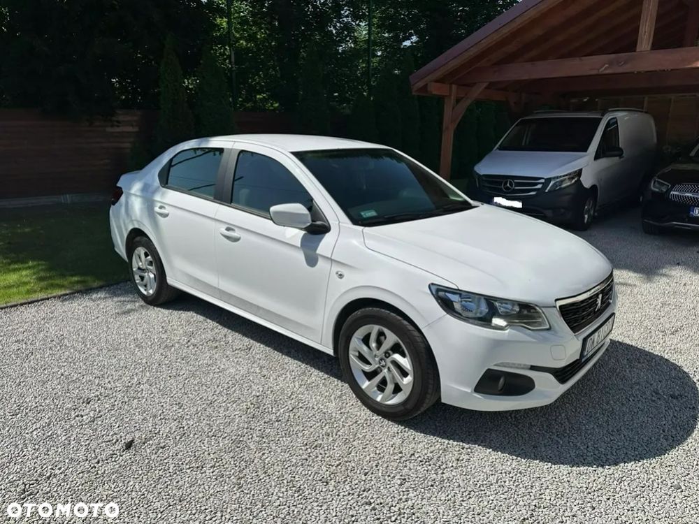 Peugeot 301 2018 photo 5