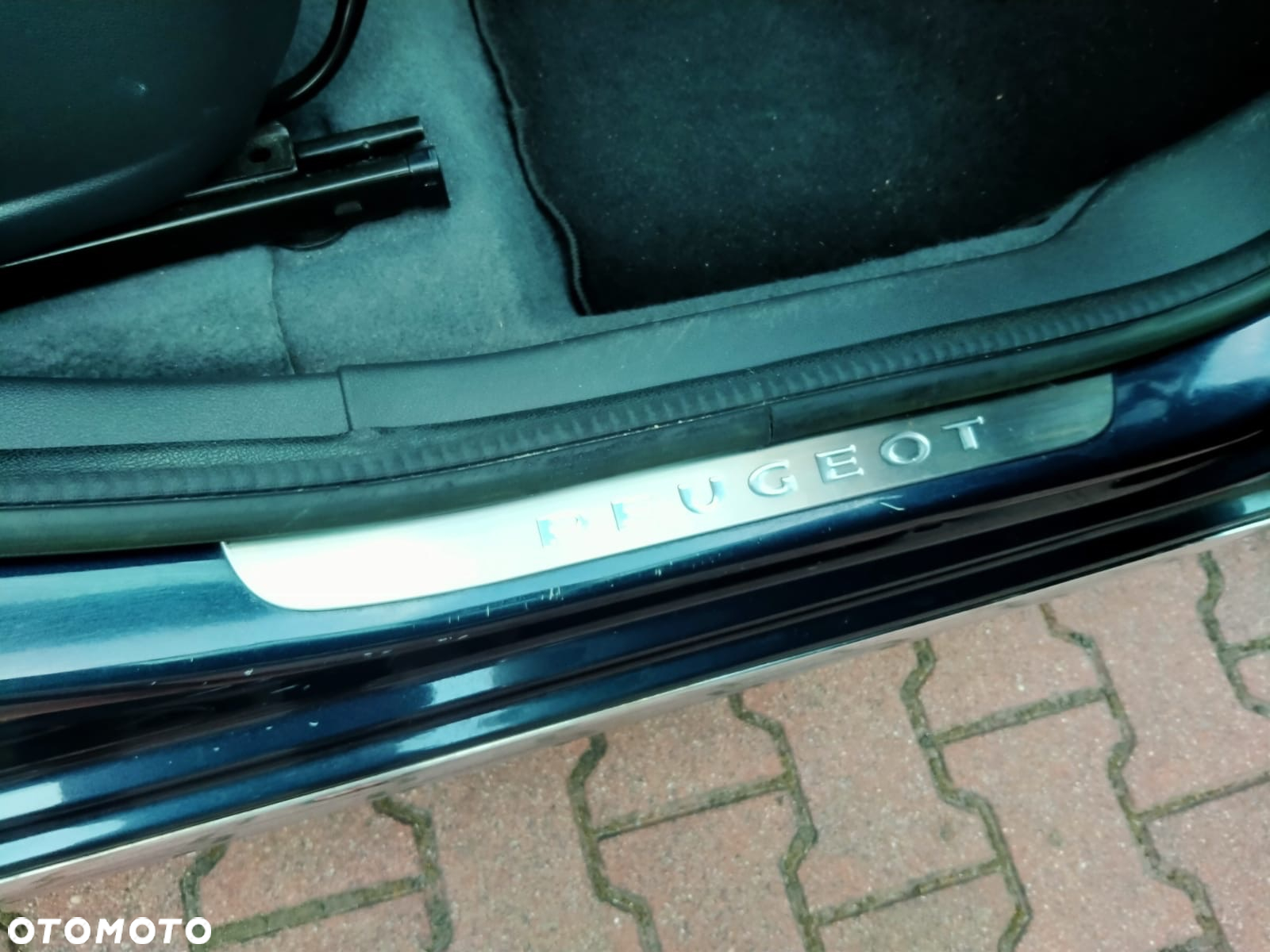 Peugeot 3008 1.6 Allure - 25