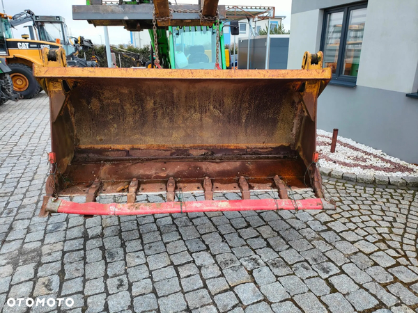 Łyżka dzielona z siłownikami Fadroma