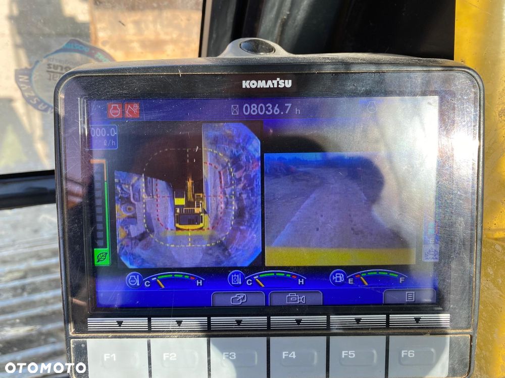 Komatsu PC360 - 9