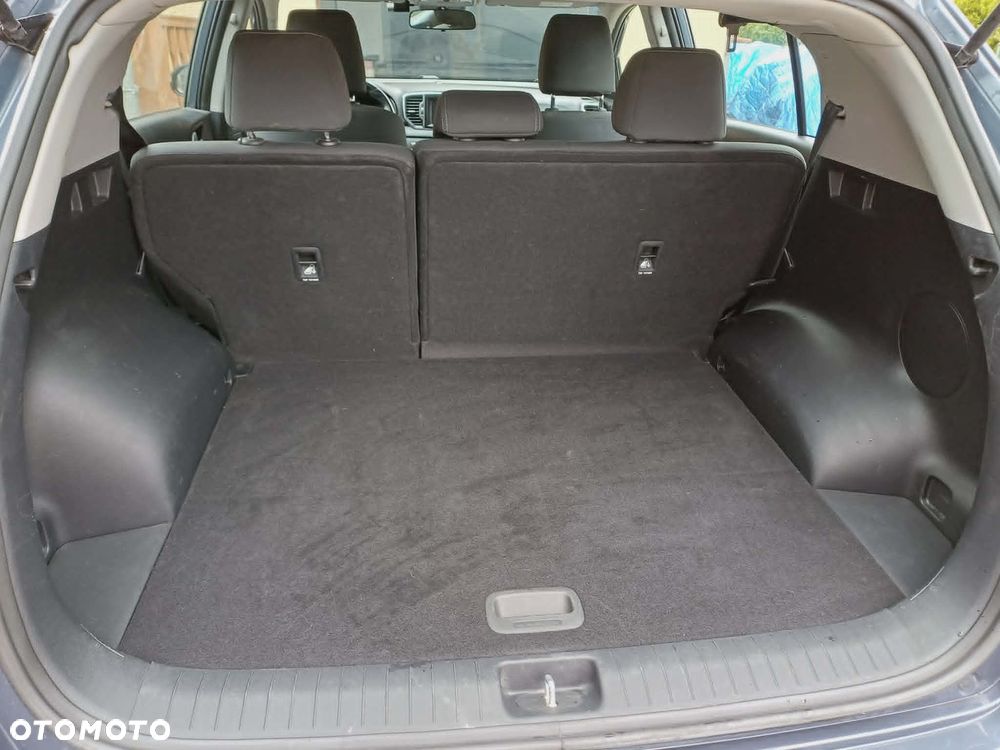Kia Sportage - 12