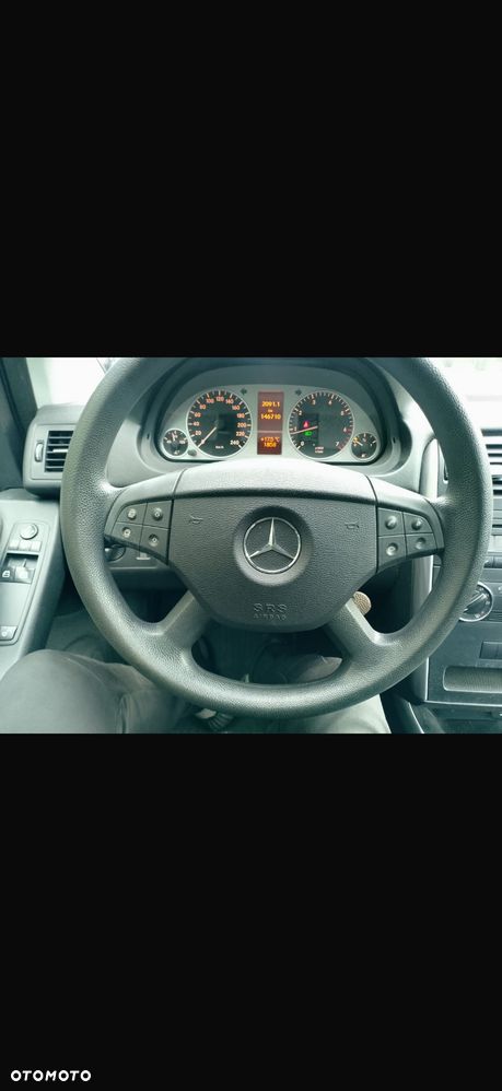 Mercedes-Benz Klasa B 180 BlueEFFICIENCY SPORT EDITION - 22