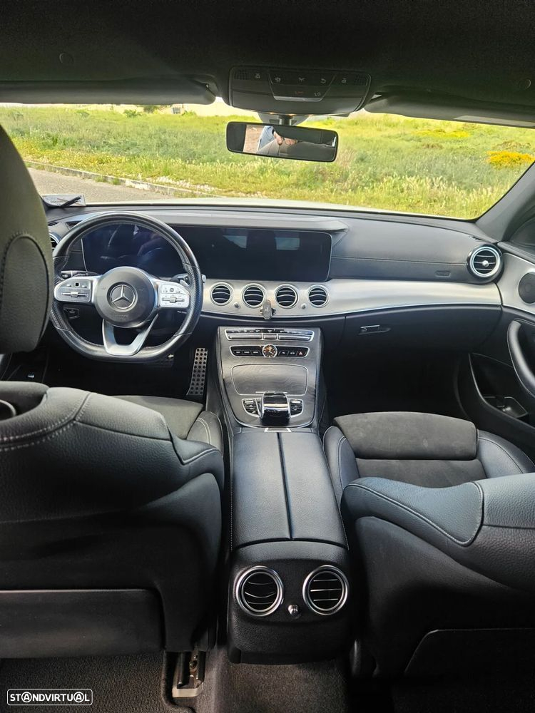 Mercedes-Benz E 300 de AMG Line - 12