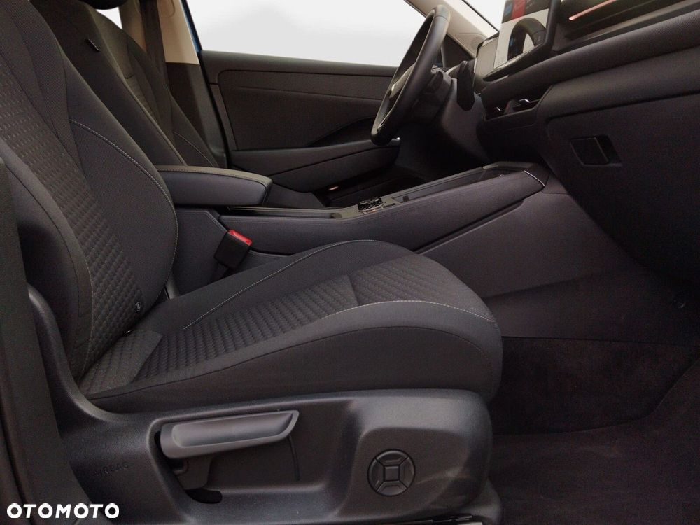 Volkswagen T-Roc - 11