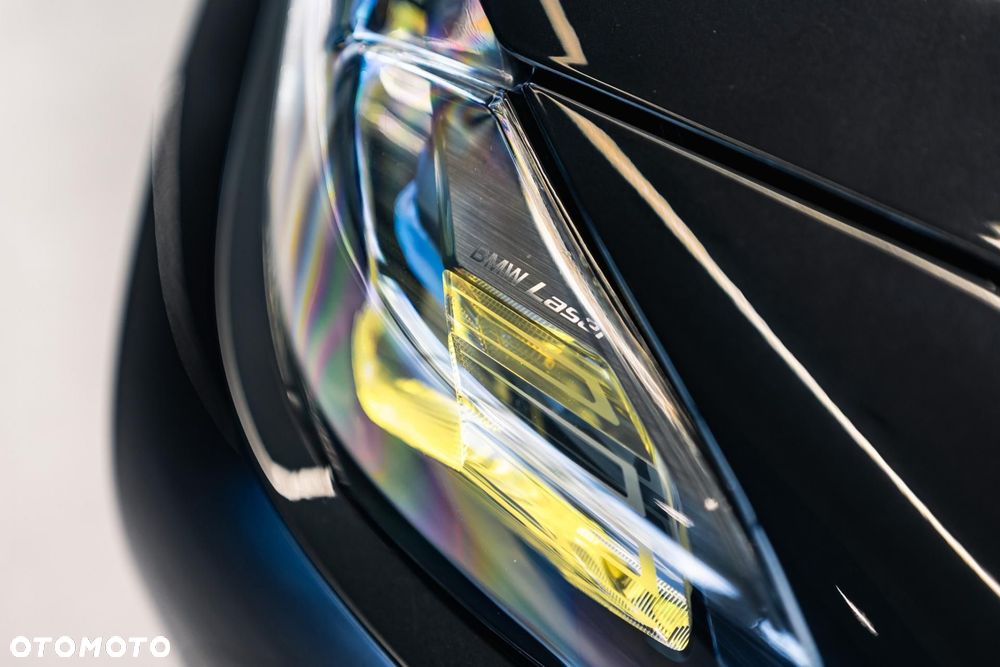BMW M3 CS xDrive sport - 39