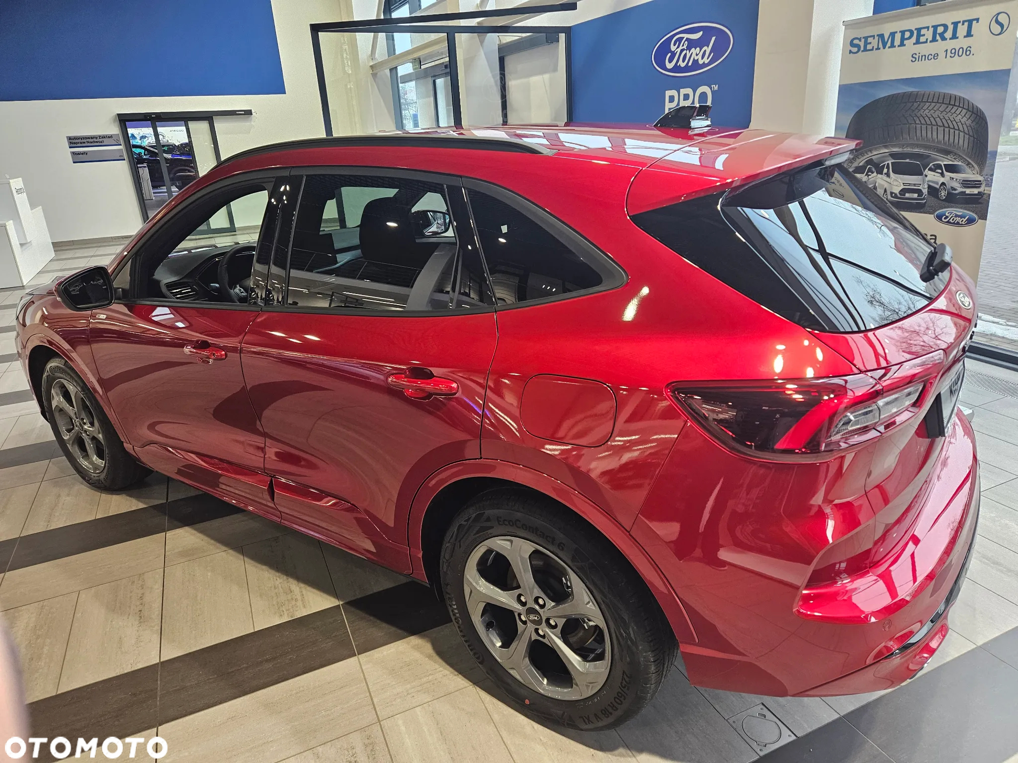 Ford Kuga 1.5 EcoBoost FWD ST-Line - 7