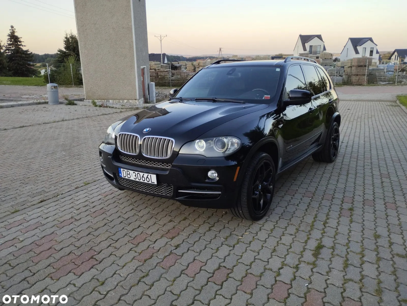 BMW X5 xDrive48i - 18