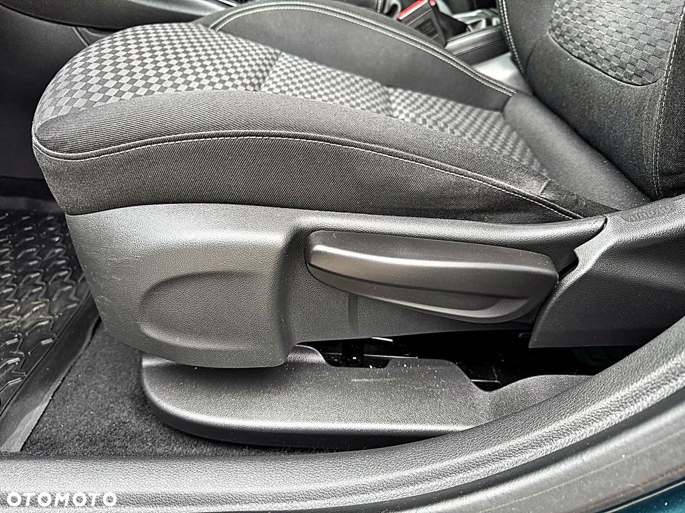 Opel Astra 1.6 D (CDTI) Start/Stop Innovation - 26