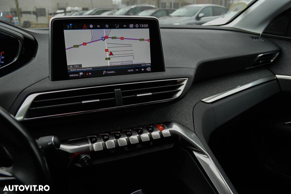 Peugeot 3008 BlueHDi 130 Stop & Start EAT8 Allure - 11