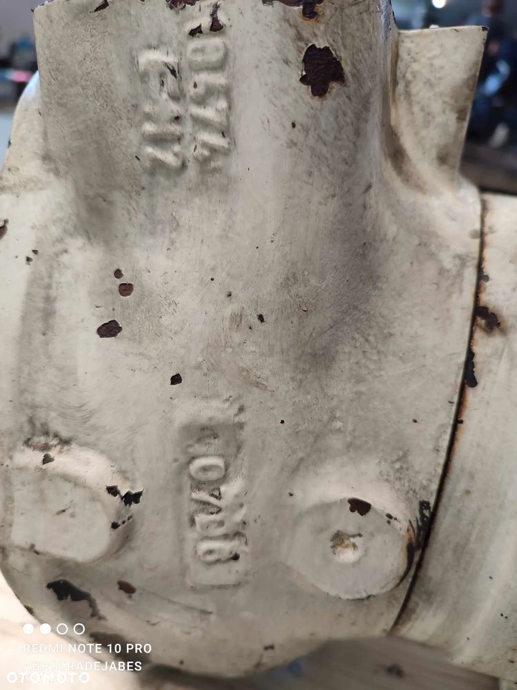 Zwolnica New Holland LB110 - 11