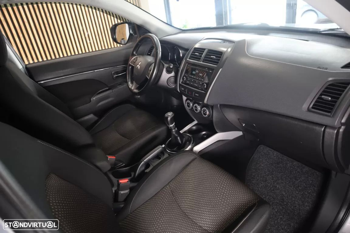 Mitsubishi ASX 1.8 DI-D Intense - 11