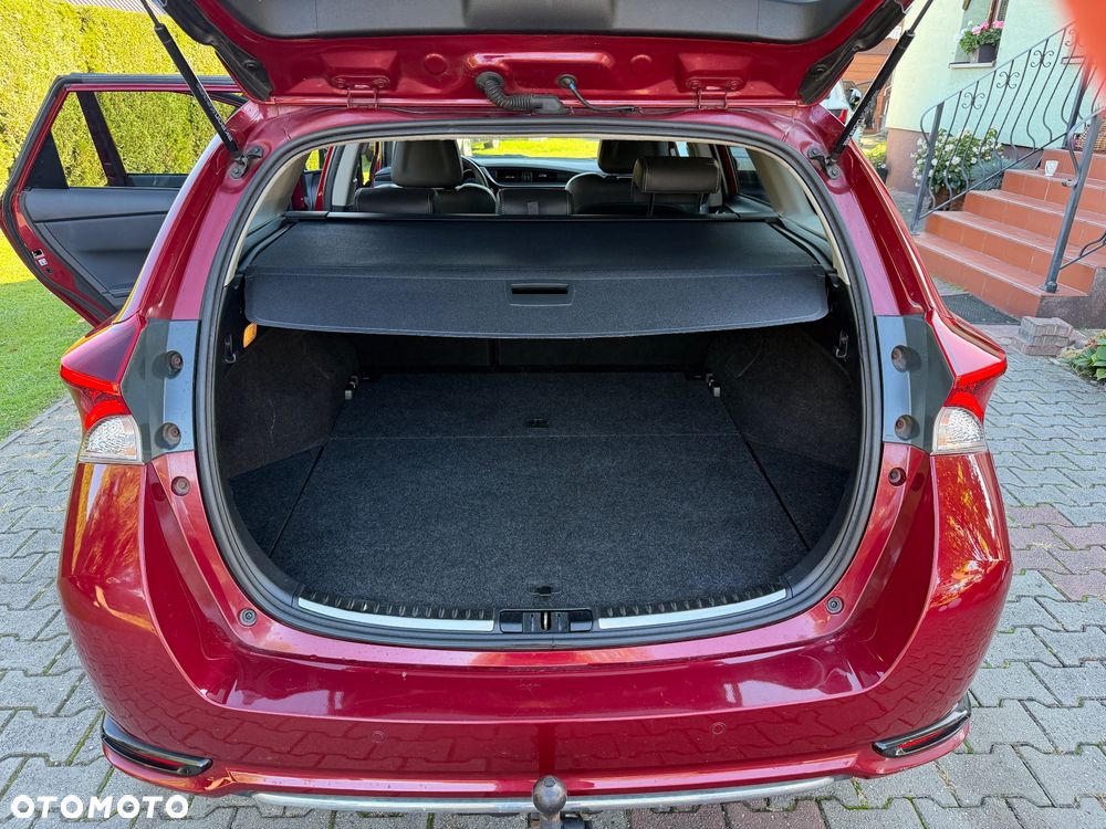 Toyota Auris 1.8 VVT-i Automatik Team Deutschland - 28