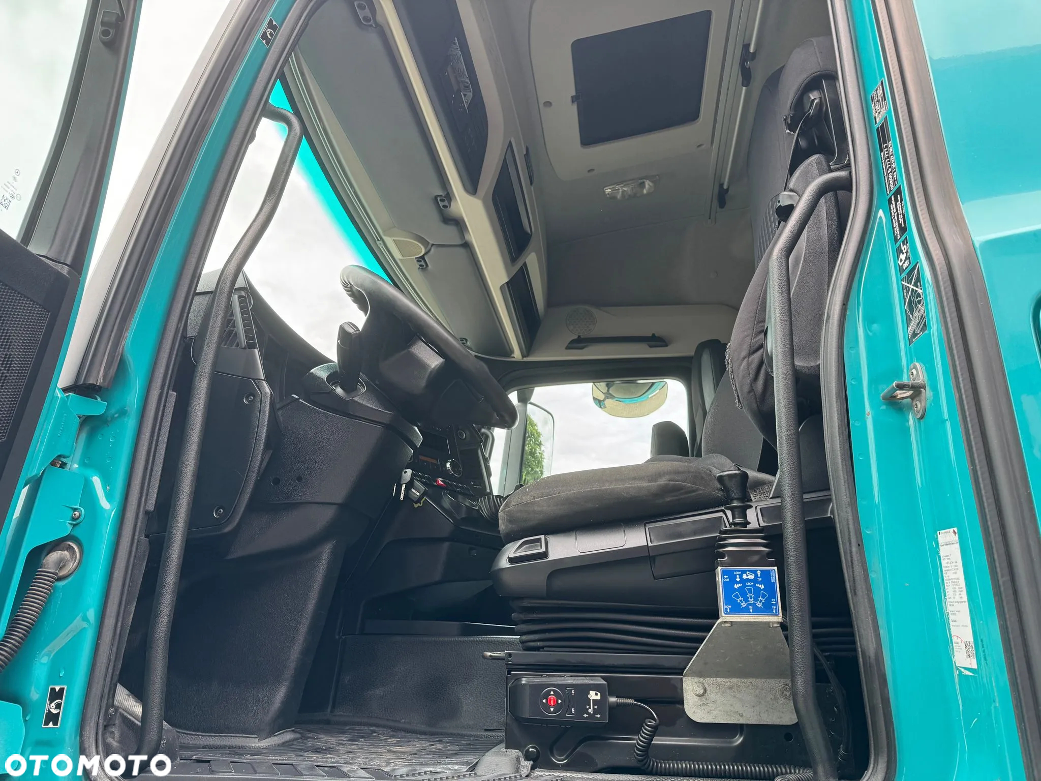 Mercedes-Benz AROCS 2142 4x4H SZM EURO6 CIĄGNIK SIODŁOWY Z HYDRAULIKĄ WYWROTU - 22