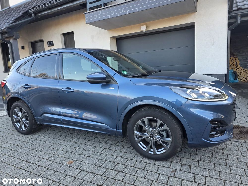 Ford Kuga 1.5 EcoBoost ST-LINE - 2