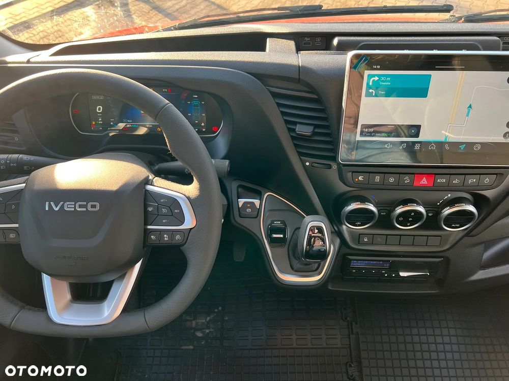 Iveco Daily NPS AirPro Tacho LED NAVI - 18