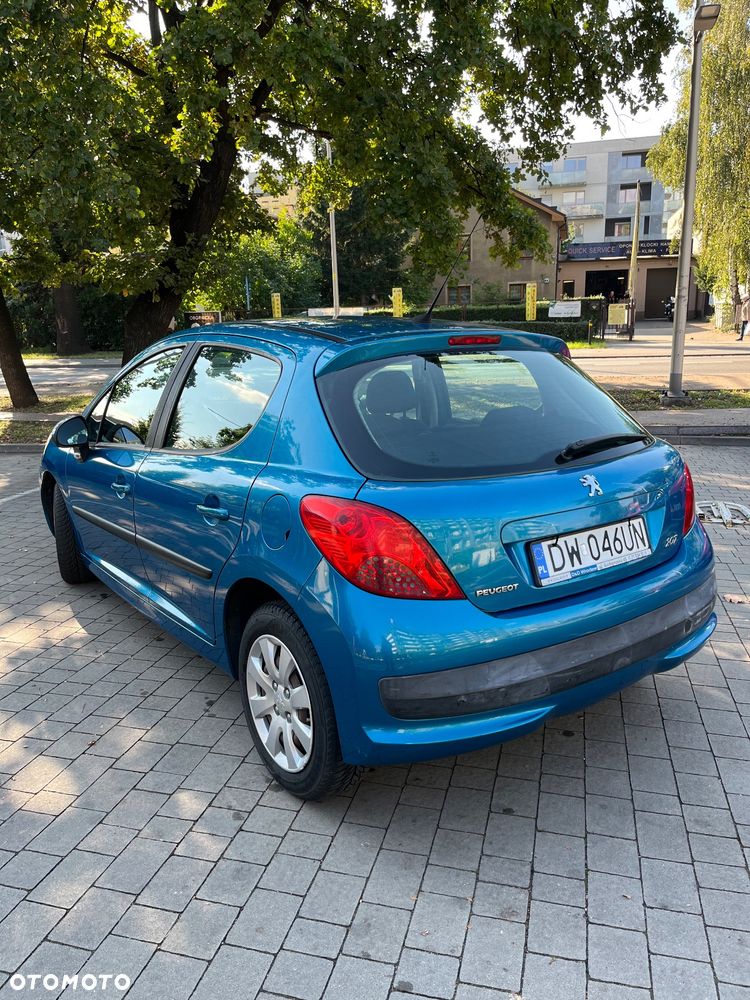 Peugeot 207 1.4 16V Trendy - 7