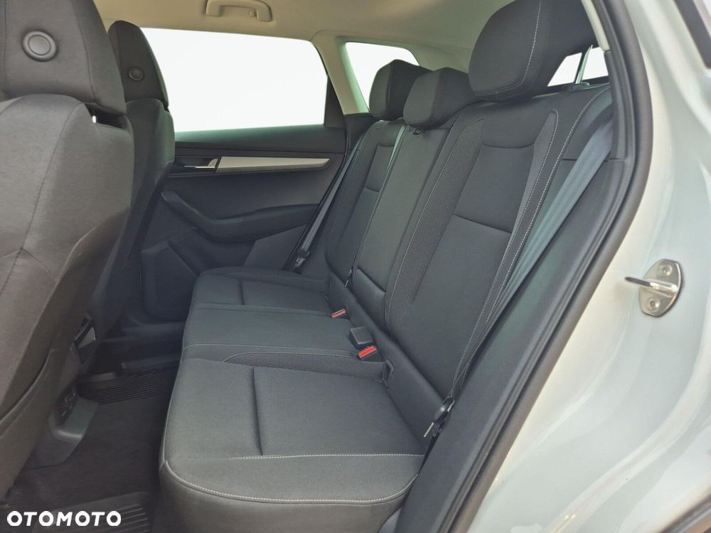 Skoda Karoq 1.5 TSI ACT Selection DSG - 13