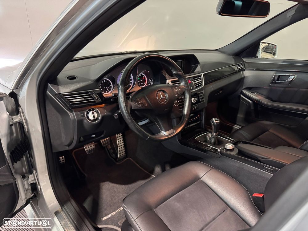 Mercedes-Benz E 250 CDi Avantgarde BlueEfficiency - 47