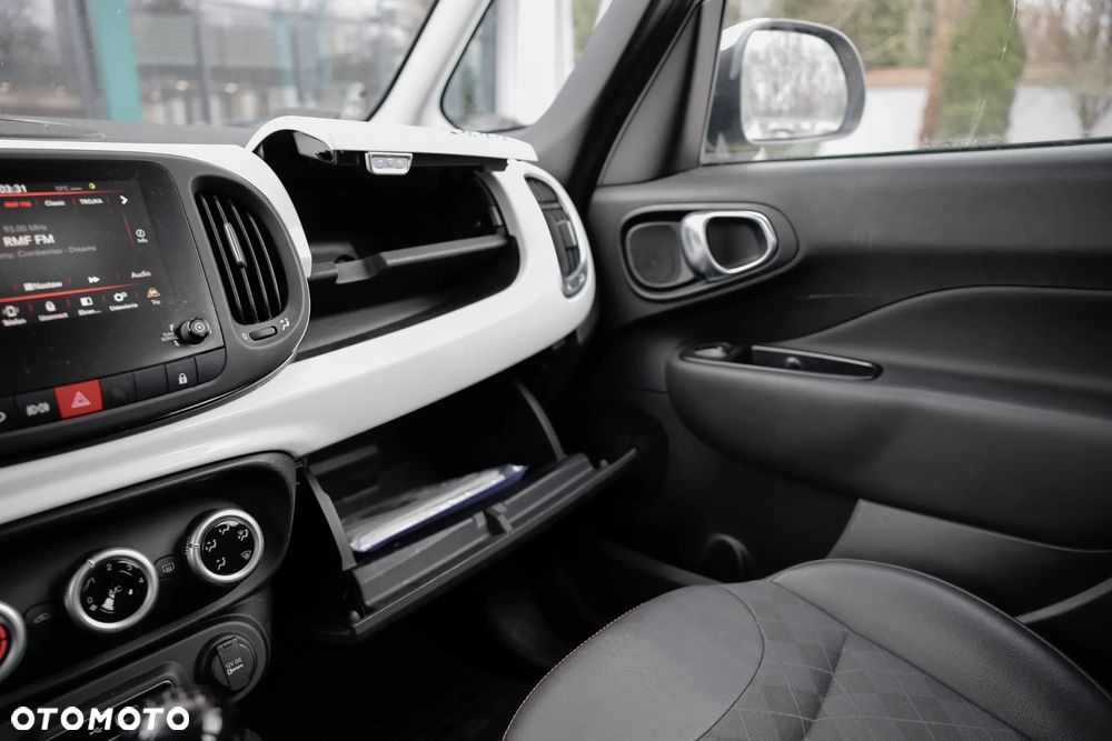 Fiat 500L 1.4 16V 120th - 21