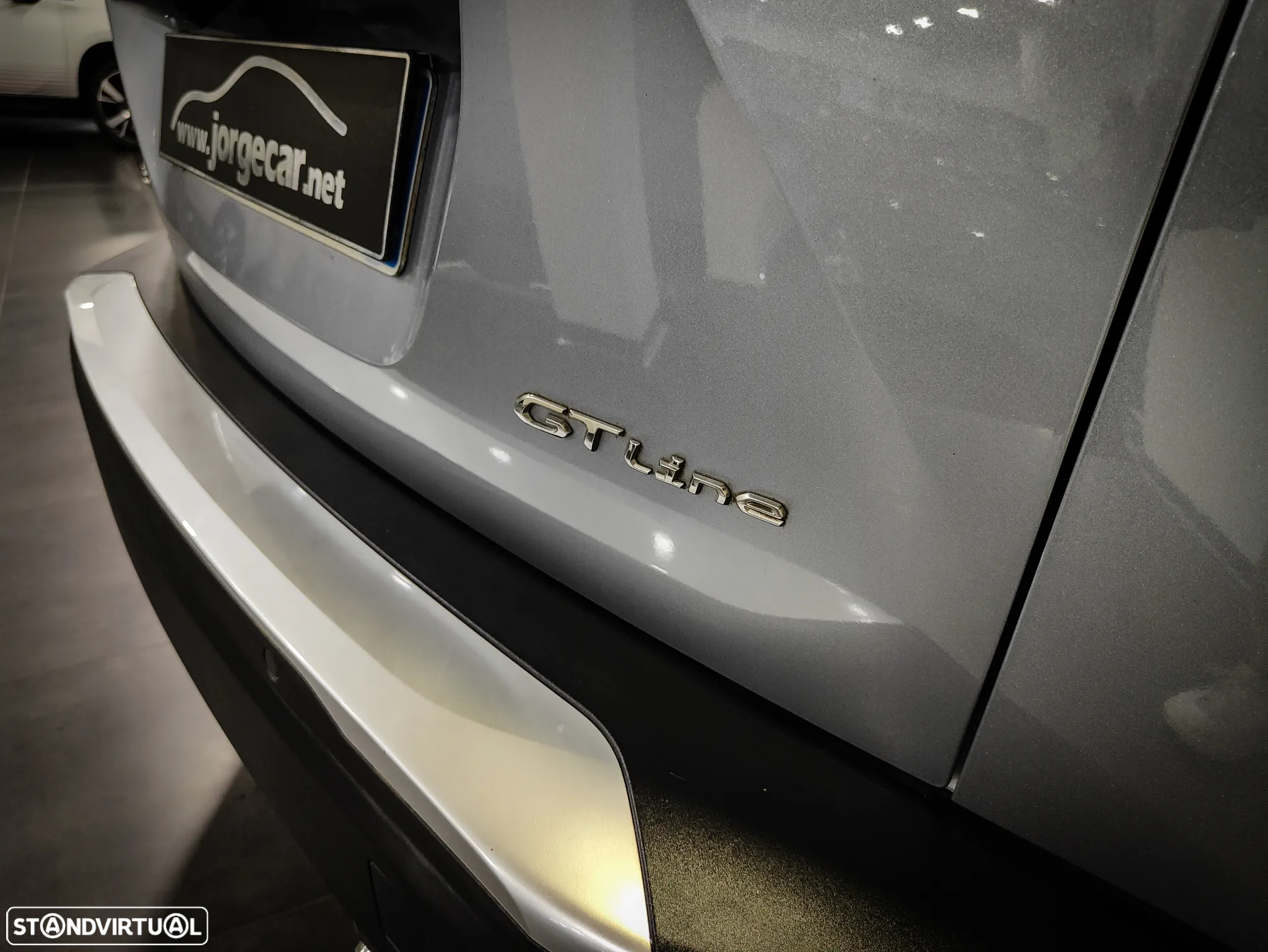 Peugeot 2008 1.2 PureTech GT Line - 23