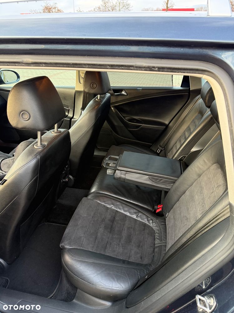 Volkswagen Passat Variant 2.0 TDI DPF Highline - 15
