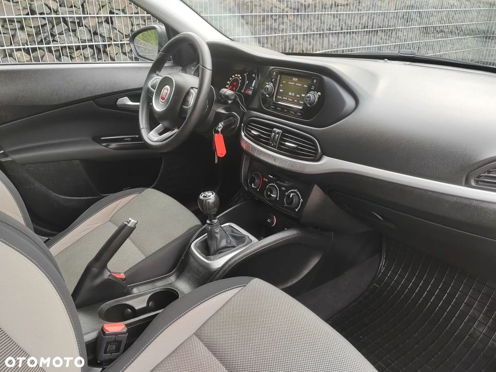 Fiat Tipo 1.4 16V More - 10