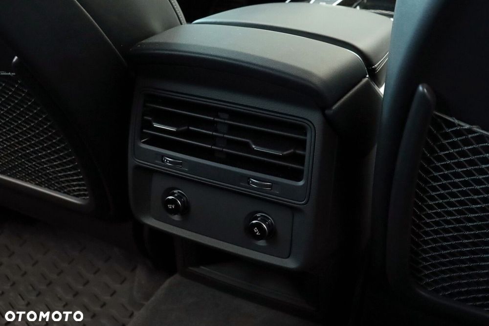 Audi Q7 50 TDI mHEV Quattro S Line Tiptr - 16