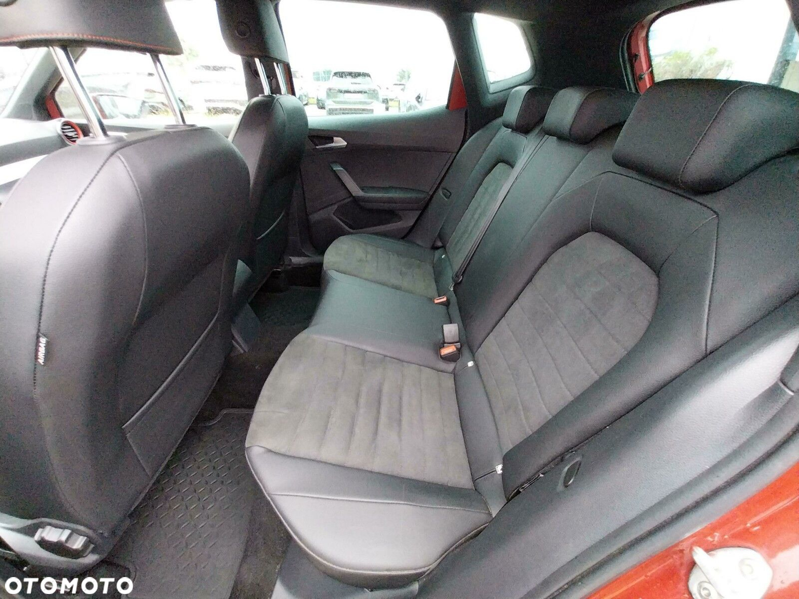 Seat Arona - 13
