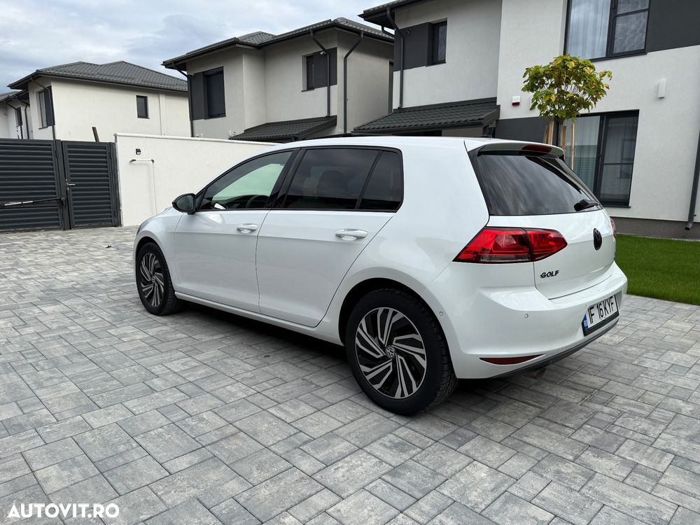 Volkswagen Golf 1.6 TDI DPF BMT DSG Comfortline - 9