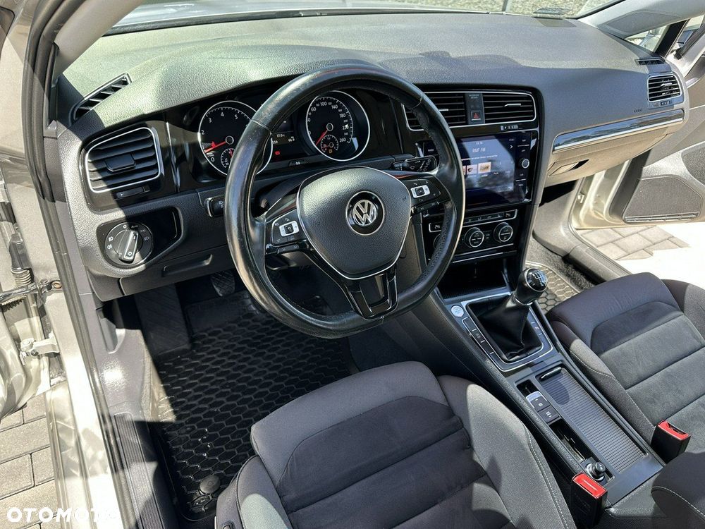 Volkswagen Golf 1.4 TSI BMT Highline - 11