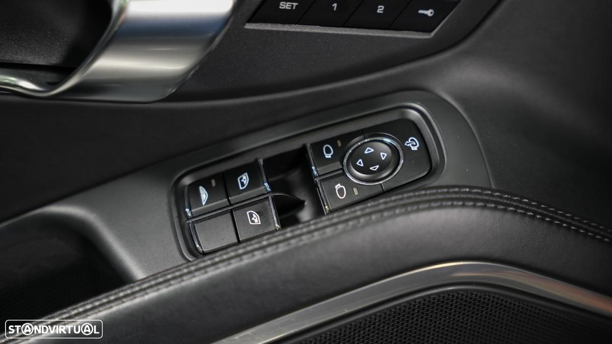 Porsche 911 (991) Turbo S PDK - 14