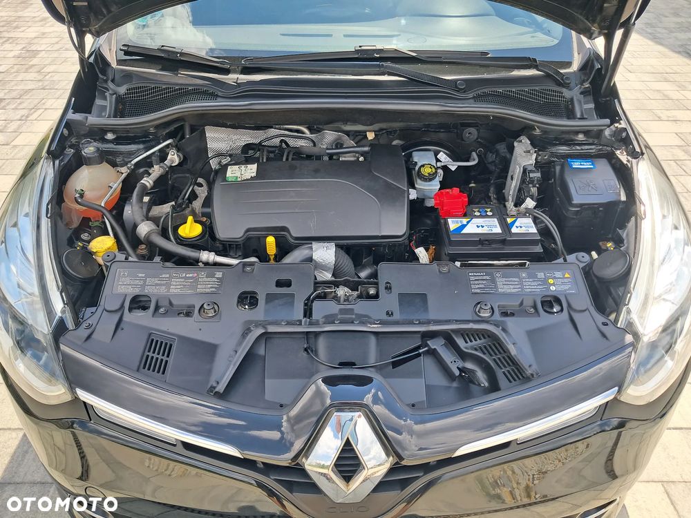 Renault Clio 1.2 16V 75 Business - 21